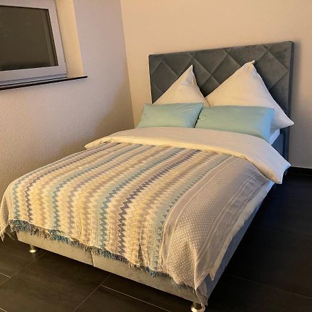 2 Zimmer Wohnung Zur Taegliche Miete Hechingen Exteriör bild