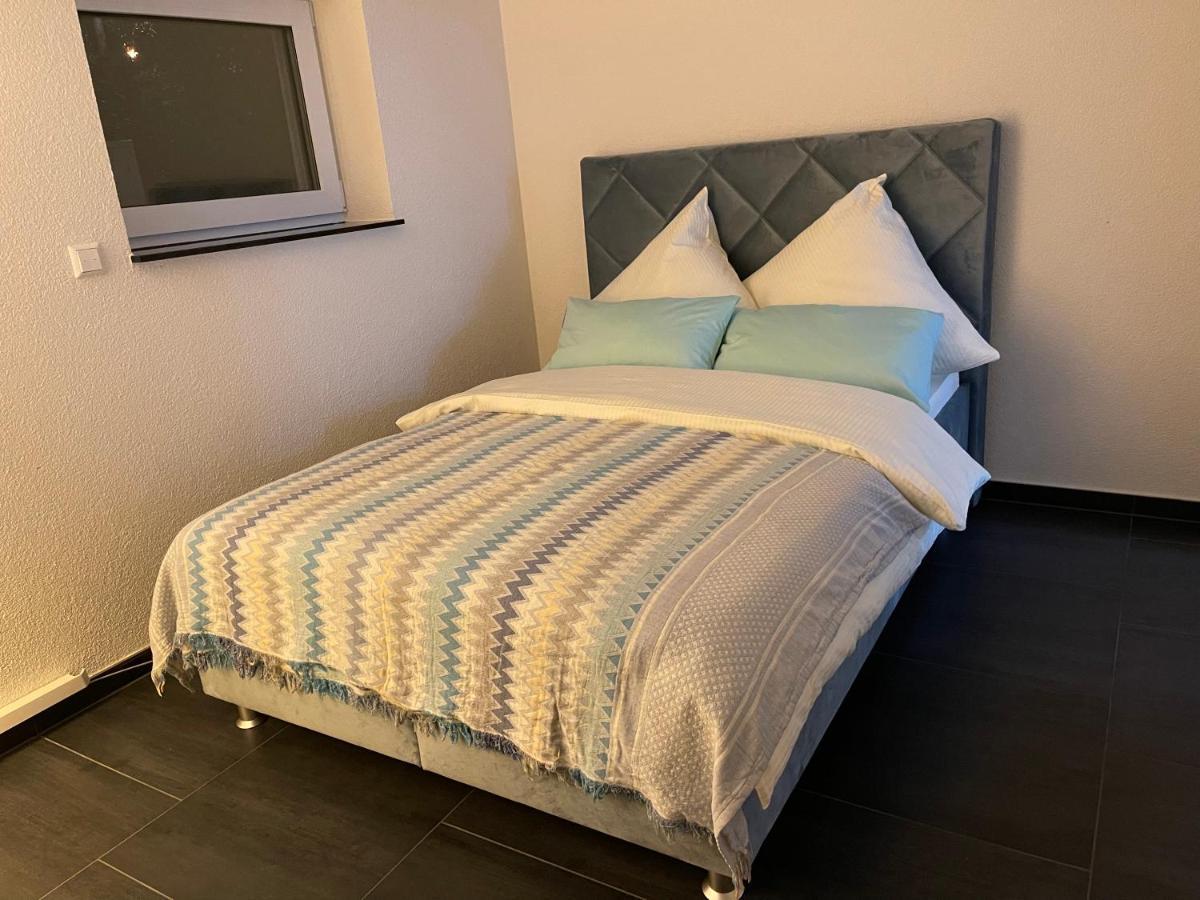 2 Zimmer Wohnung Zur Taegliche Miete Hechingen Exteriör bild